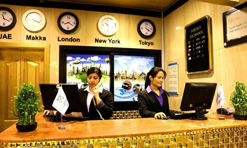 שארג'ה Arcadia Hotel Suites מראה חיצוני תמונה